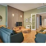 Apartment Trocadero By Prestige *