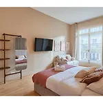 Trocadero By Prestige *