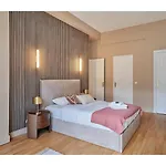 Trocadero By Prestige *