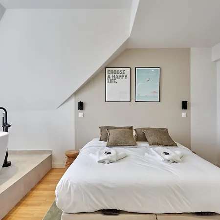 Trocadero By Prestige