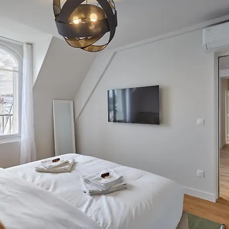 Trocadero By Prestige Apartman *