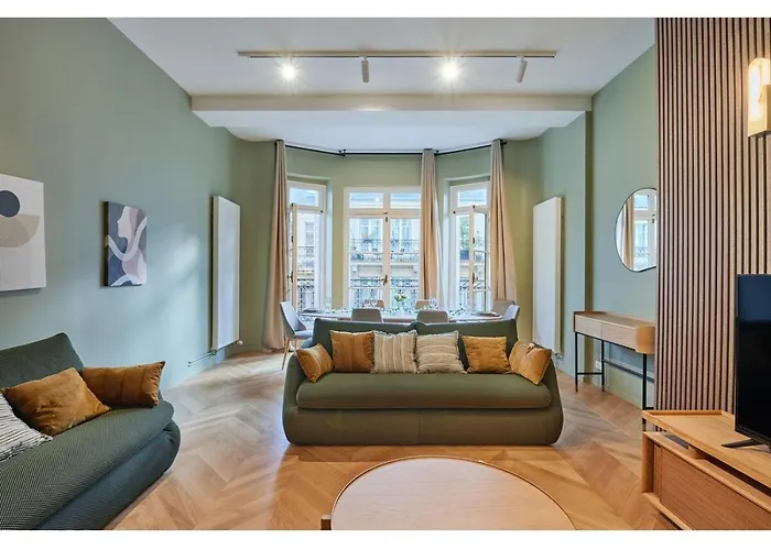 Trocadero By Prestige *