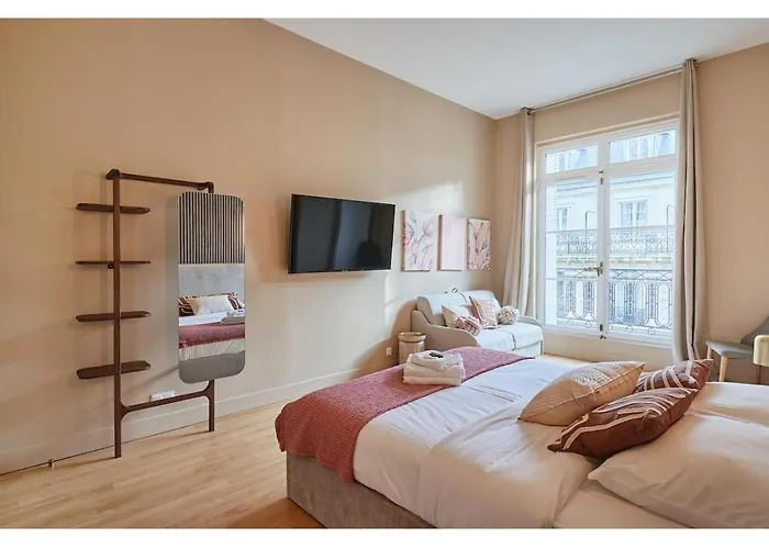 Trocadero By Prestige *